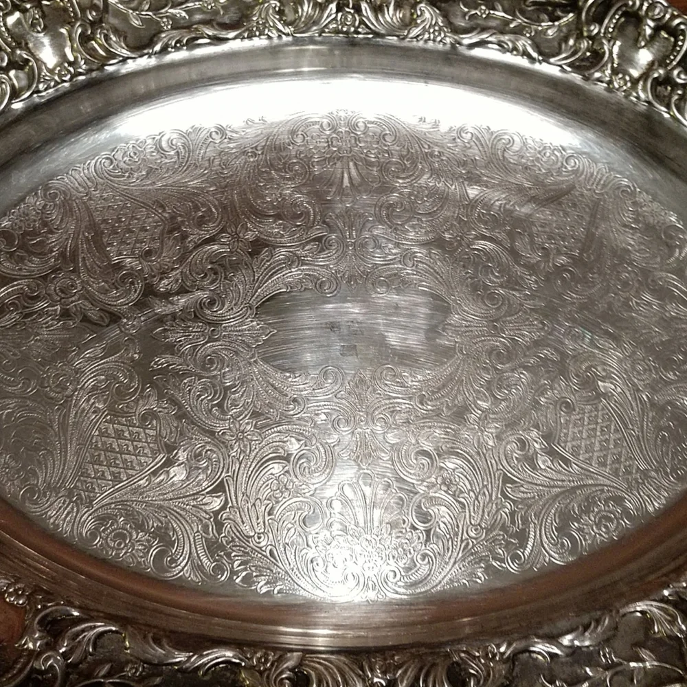 MC VINTAGE SILVERPLATE Regencycore Tray & Cut Crystal Insert